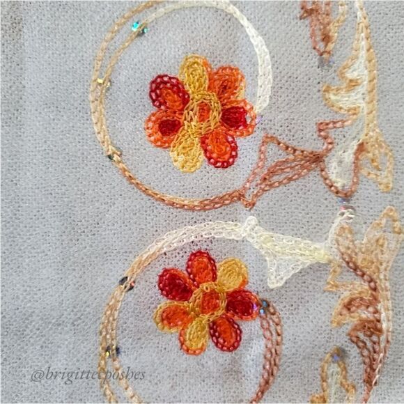 CHALINA  White Embroidered Shawl - Picture 7 of 10